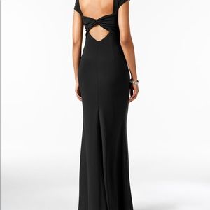 Betsy Adam back bow gown